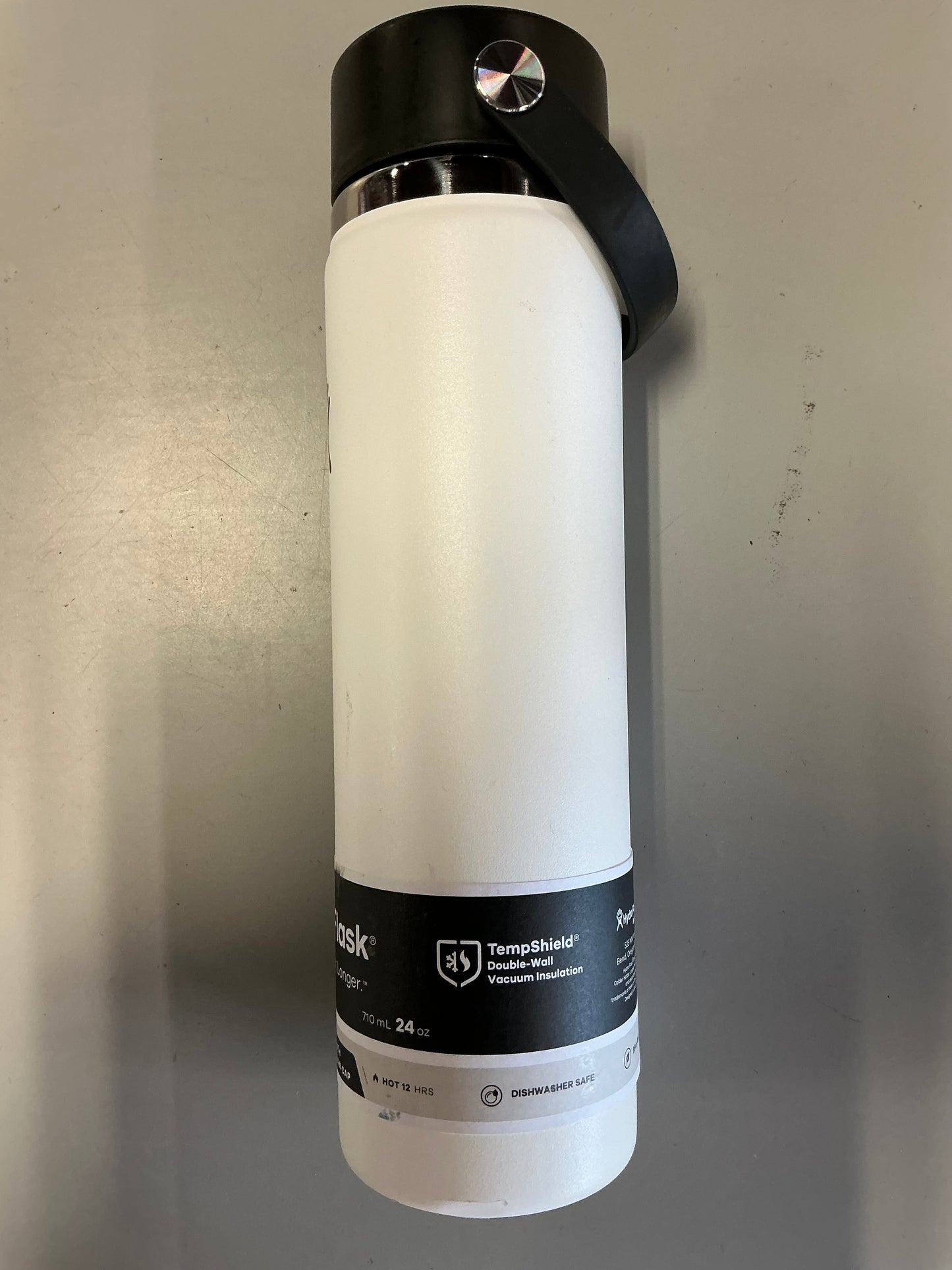 Hydro Flask - 24 oz Wide Mouth Water Bottle with Flex Straw Cap - Minor Cosmetic Damage - May Be Missing Packaging (see pictures)