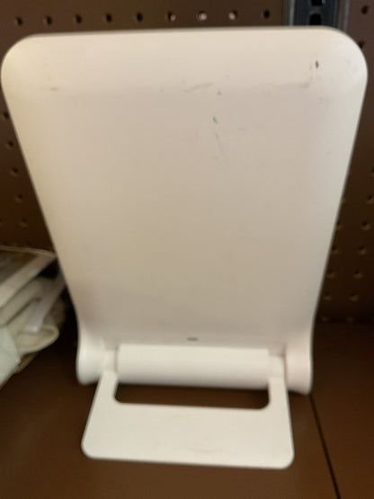 THRIFTY 70 Foldable LED Light (MISSING CHARGER AND HAS SCRAPES AND MARKS)