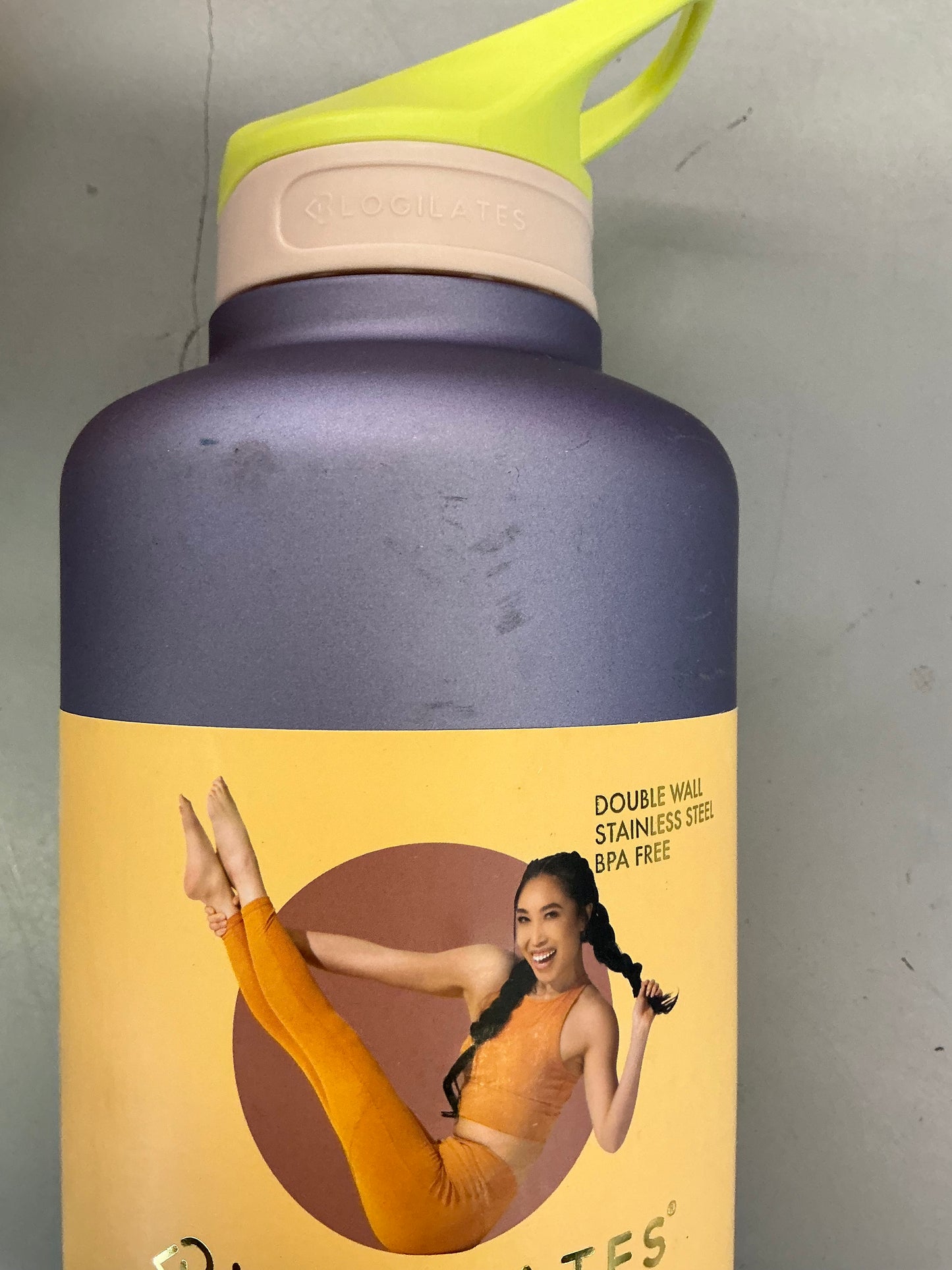 Blogilates Stainless Steel Insulated Water Bottle (62 fl oz) - Evening Haze - Minor Cosmetic Damage (see pictures)
