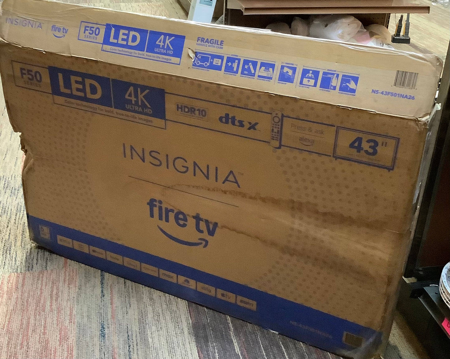 Insignia™ - 43" Class F50 Series LED
4K UHD Smart Fire TV