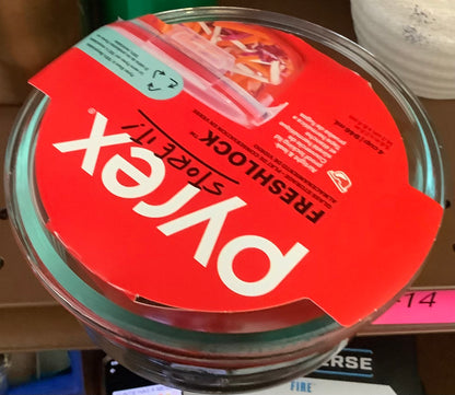 THRIFTY 70-Pyrex Freshlock 4 Cup Round Food Storage Container: Glass Container with Lid, Oven & Microwave Safe, Clear/Red