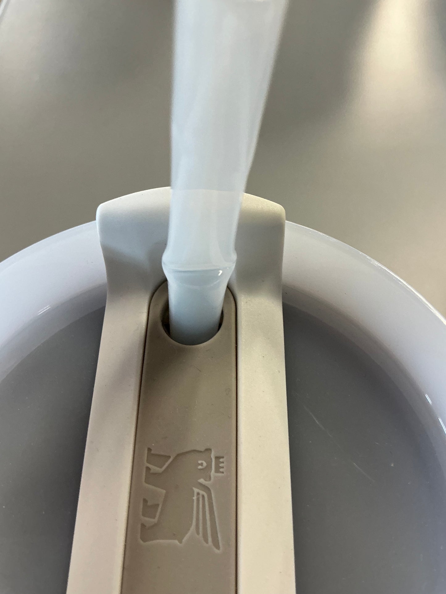Stanley 40 oz Stainless Steel H2.0 Flowstate Quencher Tumbler - Some Minor Cosmetic/Shipping Damage (see pictures)