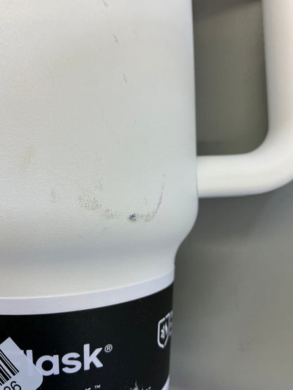 Hydro Flask 32 oz all around travel tumbler stainless steel - Minor Cosmetic Damage - MISSING STRAW (see pictures)