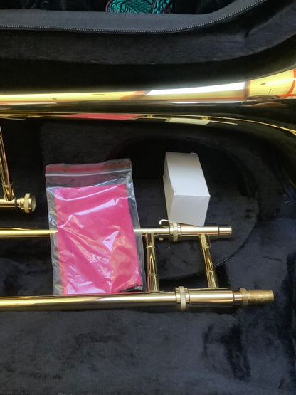 Student Trombone - Gold
Lacquer