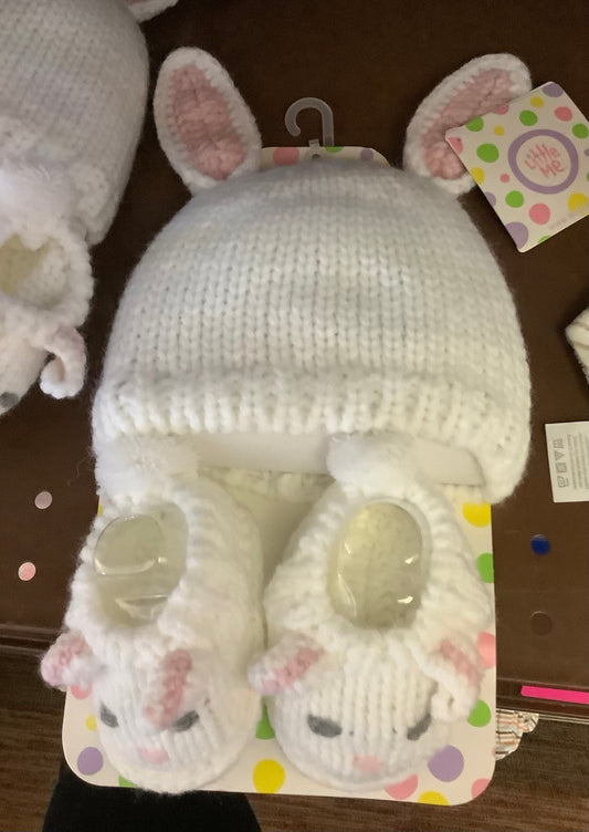 Easter Knit Hat & Shoe
