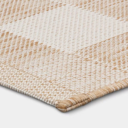 3.9'x5.4' Gingham Check Rectangular Woven Outdoor Area Rugs - Tan - Out of Package - May Have Minor Cosmetic Flaws (see pictures) - FOR PICKUP ONLY