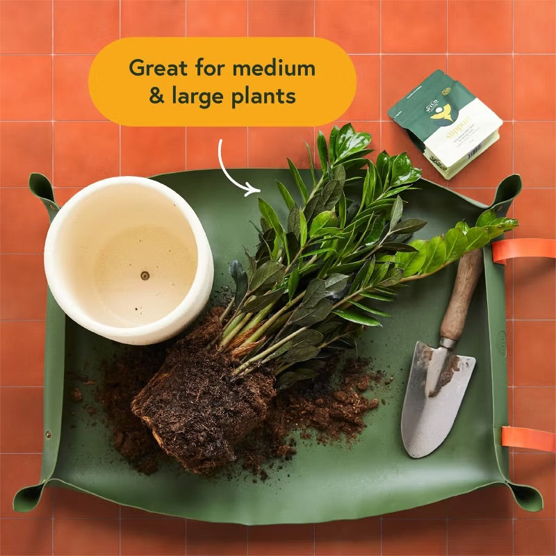 WE THE WILD Large Waterproof Potting Mat - Green