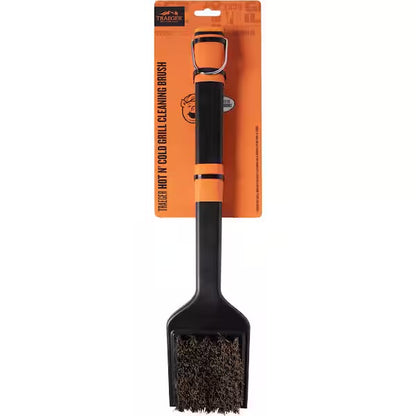 Traeger - BBQ Hot n Cold Bristle Cleaning Brush for Grill