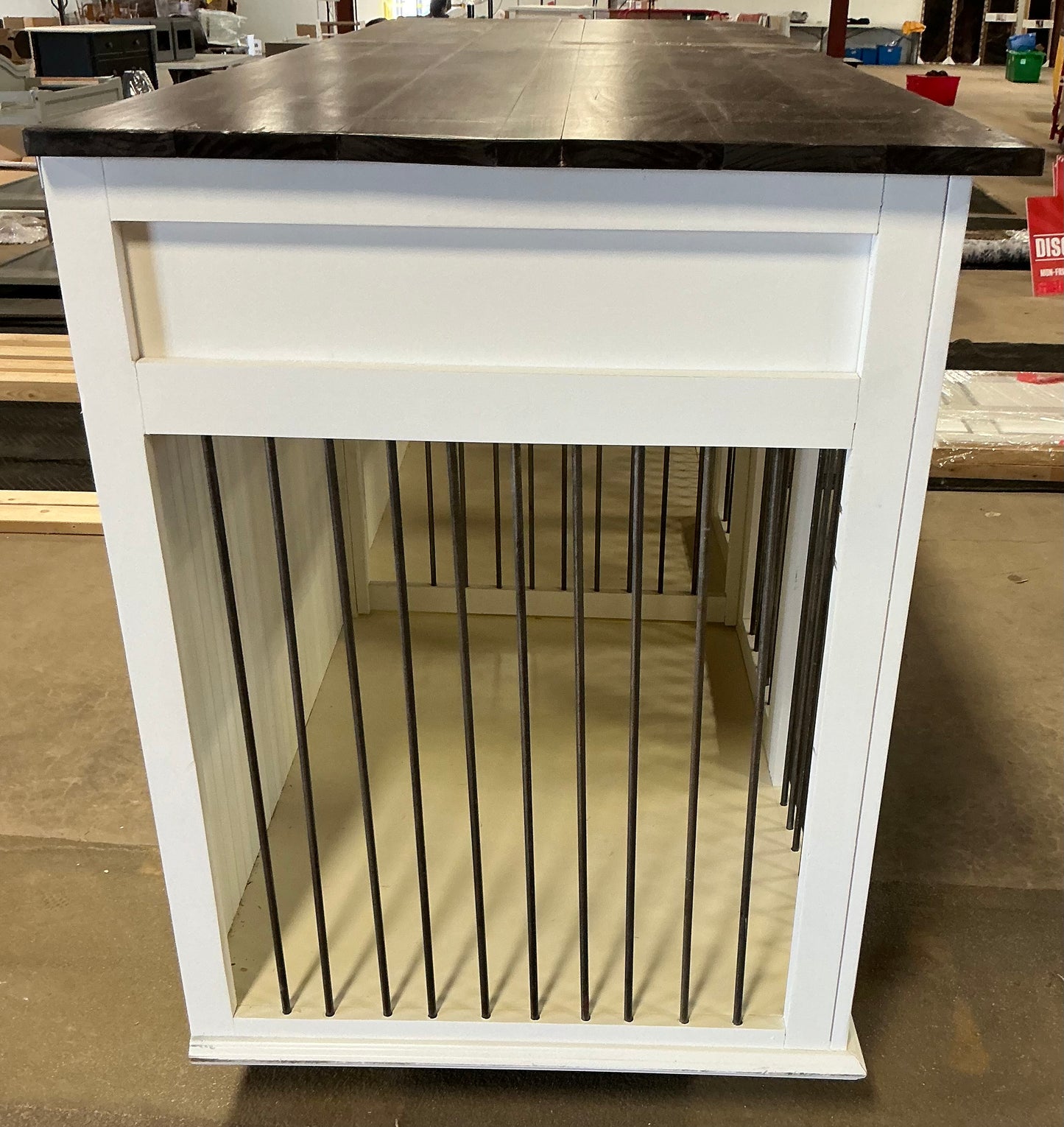 THRIFTY 70 - Large Dog Crate And Divider - Open Box - USED/DAMAGED, MISSING BARS (See Pictures)- FINAL SALE- NO RETURNS - AS IS