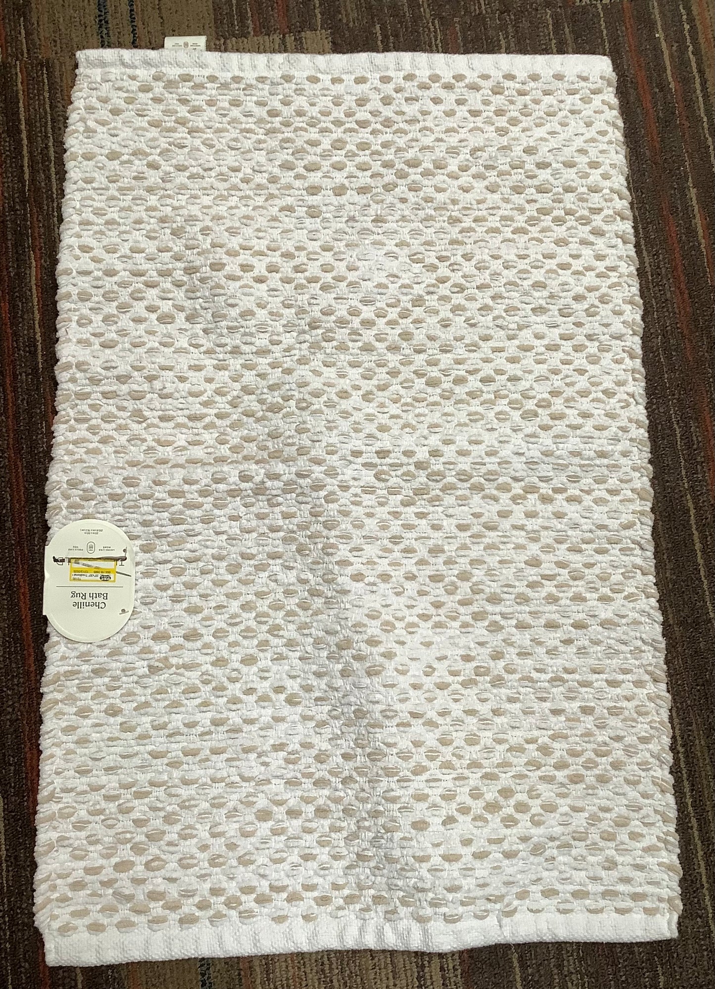 20"x30" Traditional Chenille Bath Rug Tan/White