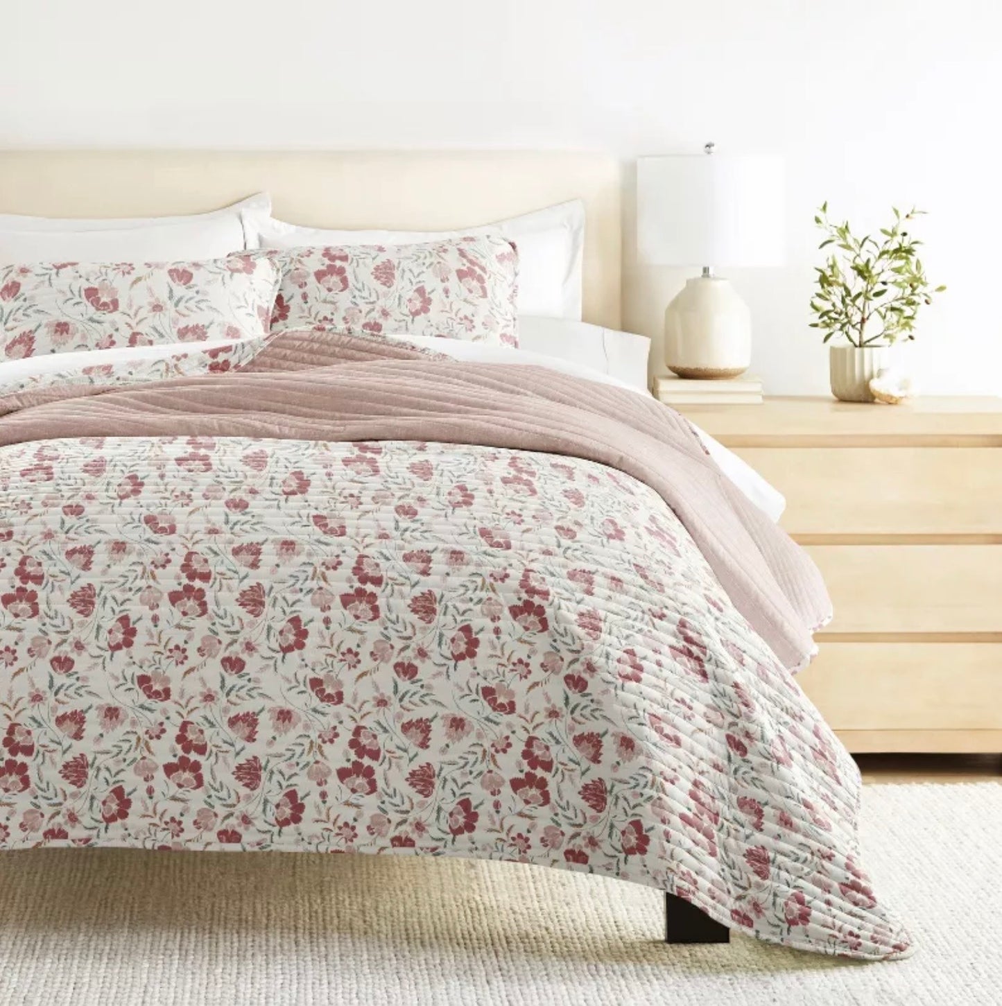 ienjoy home - French Jacobean Patterned Quilted Coverlet Set -3 piece Reversible - King/Cal king - No Retail Packaging (see pictures)
