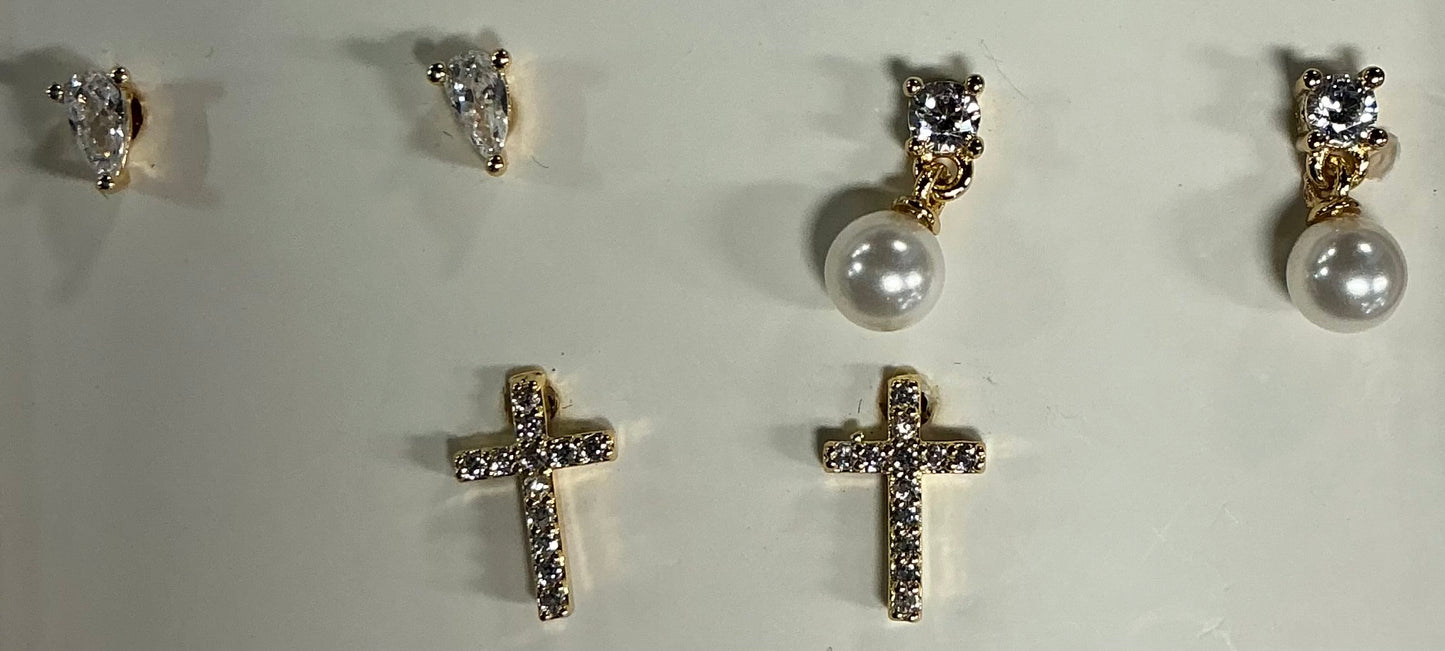 Gold Dainty Fashion Jewelry - Damaged Packaging (see pictures)