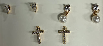 Gold Dainty Fashion Jewelry - Damaged Packaging (see pictures)