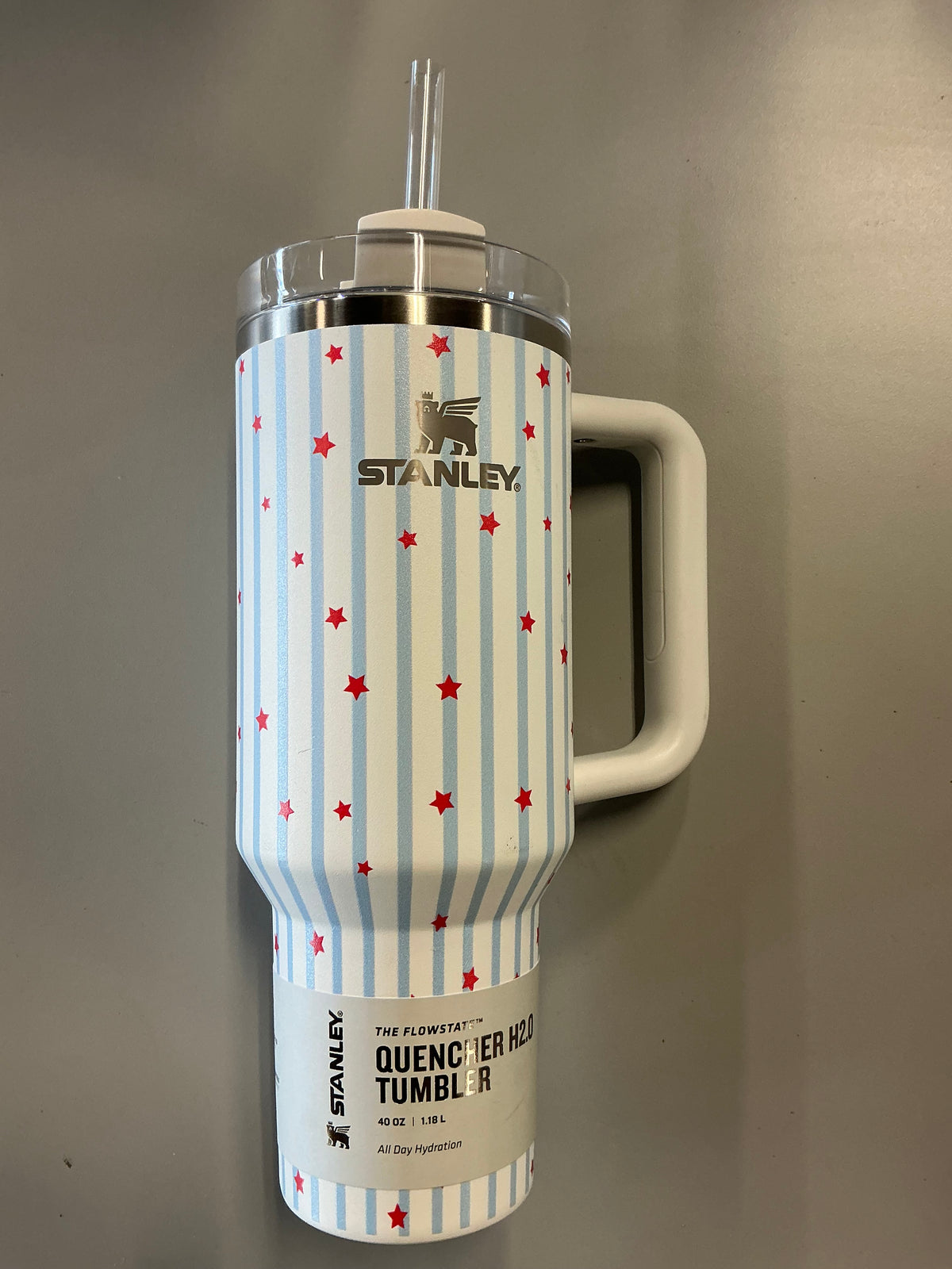 Stanley 30oz Stainless Steel Flowstate Quencher H2.0 Tumbler - MINOR COSMETIC DAMAGE DUE TO SHIPPING (see pictures) - Some May Be Missing Straws
