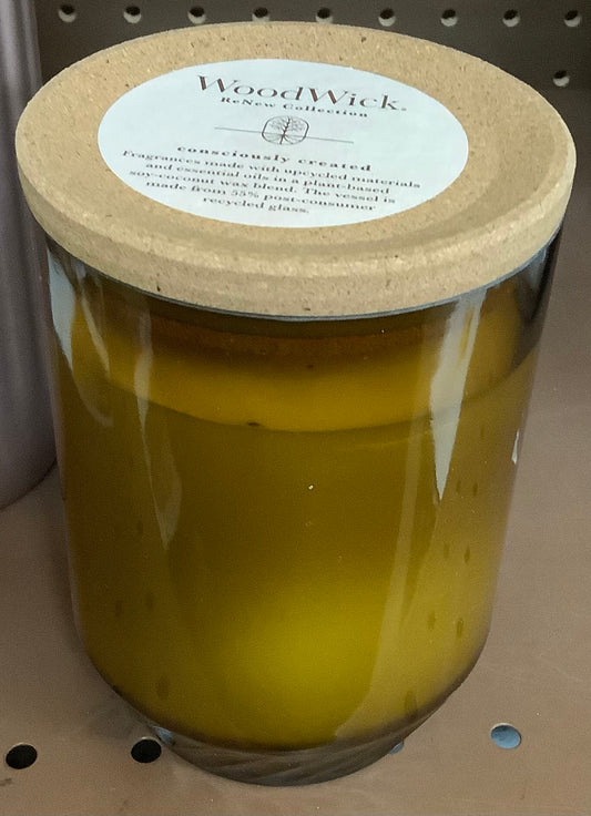 WoodWick® ReNew Black Currant &
Rose Large Jar Candle