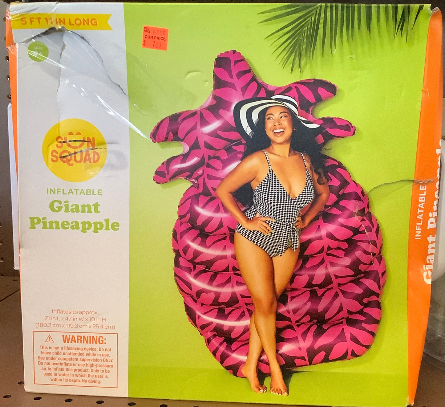 (CLEARANCE) Inflatable Giant Pineapple