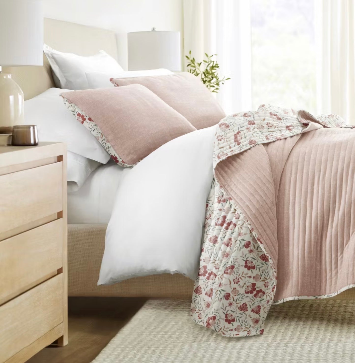 ienjoy home - French Jacobean Patterned Quilted Coverlet Set -3 piece Reversible - King/Cal king - No Retail Packaging (see pictures)