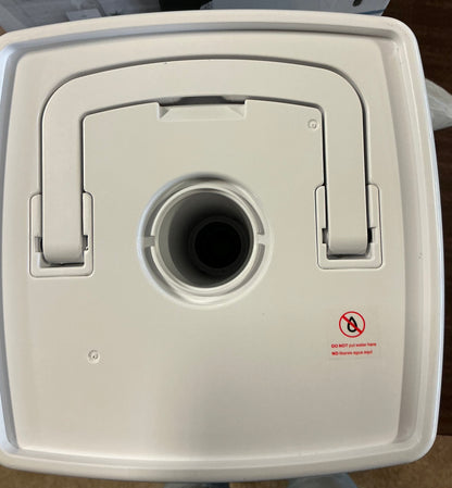 Black+Decker Humidifier - Open Box-Damaged Box (see pictures)