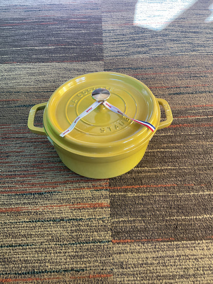 Staub Cast Iron 4-qt Round Dutch Oven - Citron
