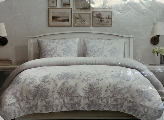Harlow & Wren - Blue Floral - 2-piece Comforter Set - FOR PICKUP ONLY