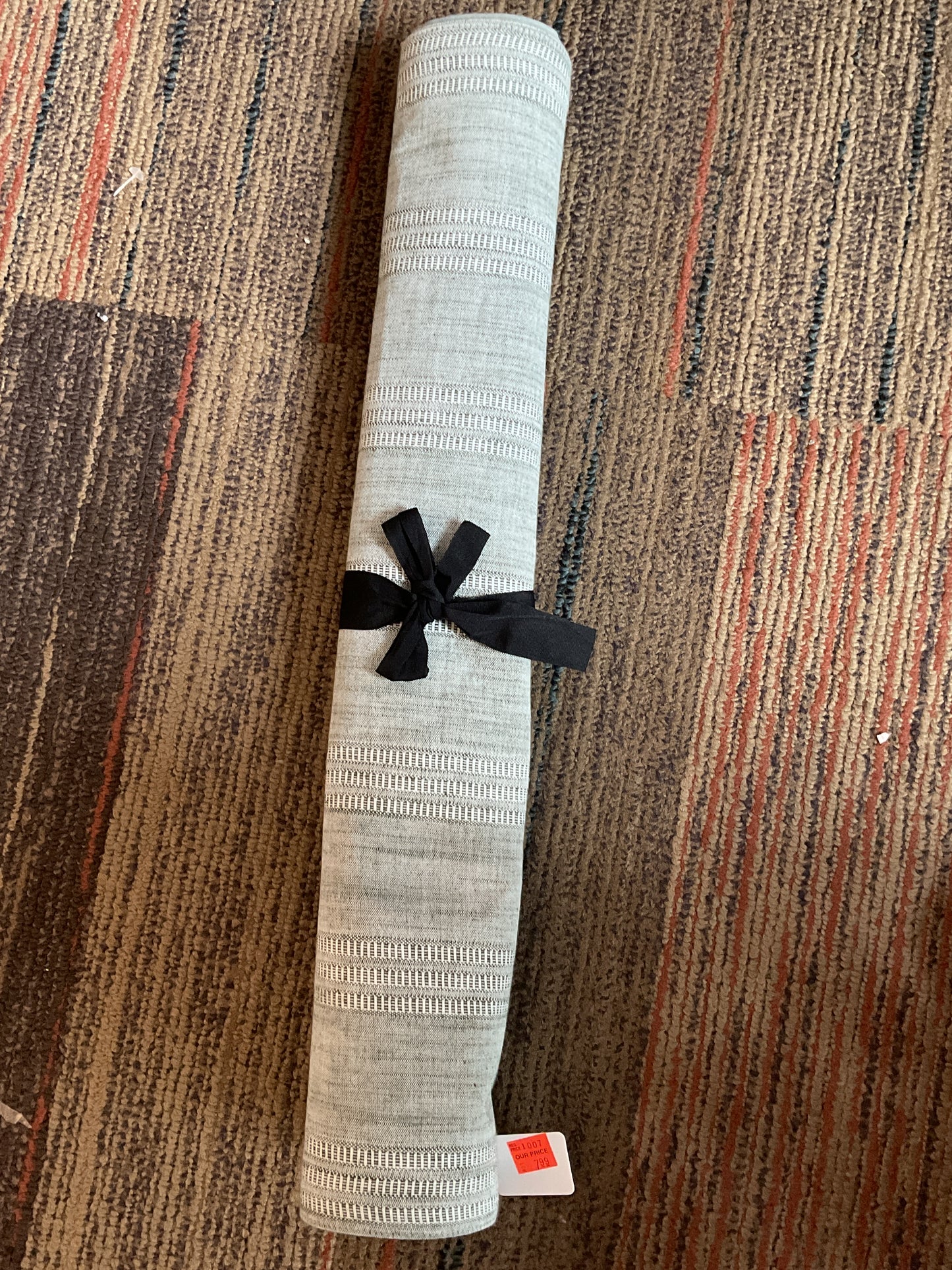 Table Runner - Light blue