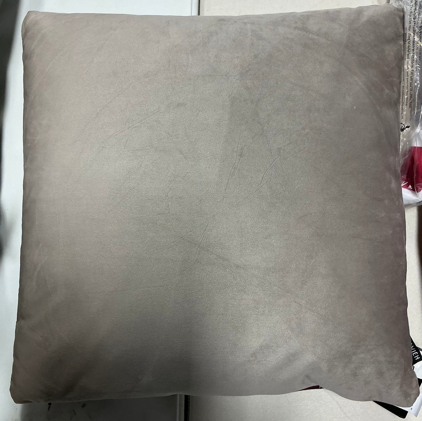 Throw Pillows - 17X17” - May Have Damaged or Missing Packaging - Some Dirt Possible Due to Shipping - Out of Package- AS IS - No Returns