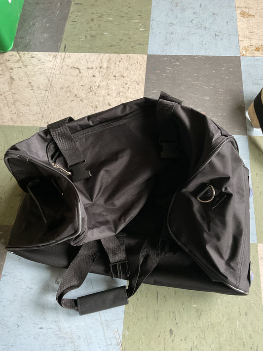 Rockland 16L rolling duffel bag- Black