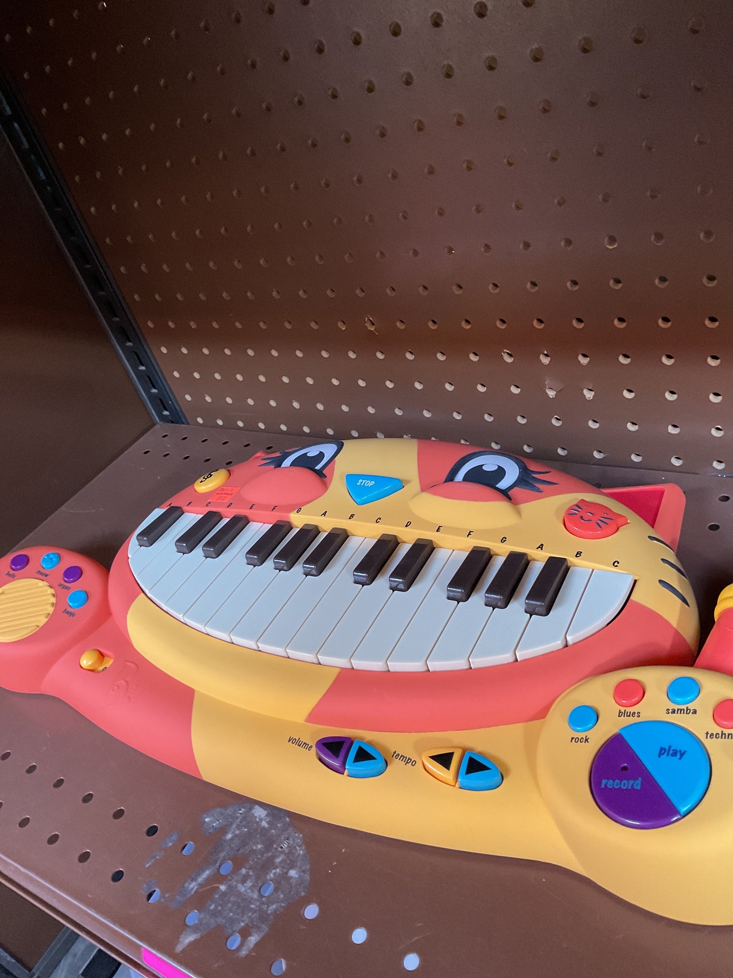 B. Toys Interactive Cat Piano - Meowsic
