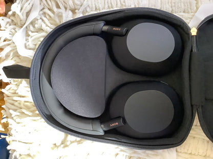 Sony WH-1000XM5 Bluetooth Wireless Noise-Canceling
Headphones