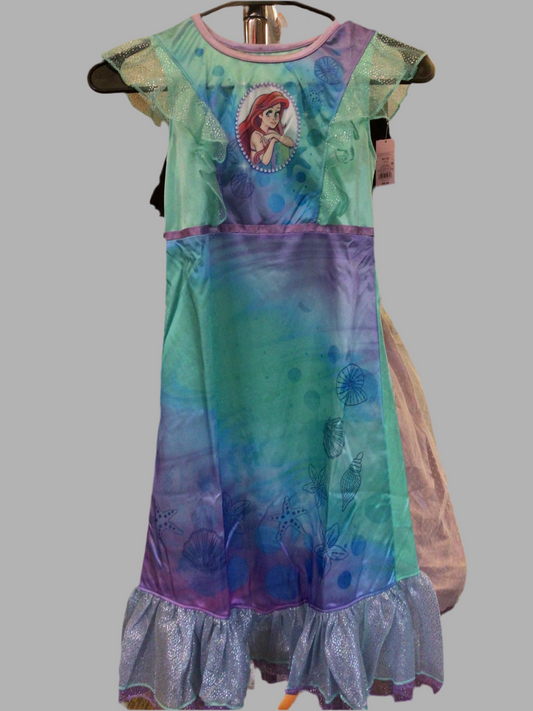 Girls sleeping gown - Disney - Size 8