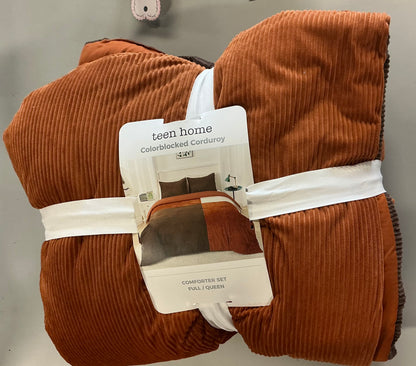 Seek Full/Queen Corduroy Comforter - Damaged Packaging - Some Dirt from Shipping (see pictures)