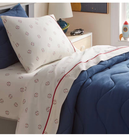 TWIN Sheet Sets (1 Pillowcase, 1 Flat Sheet, 1 Fitted Sheet) - External storage case shows minor dirt from handling (see pictures) - Some may be Missing packaging