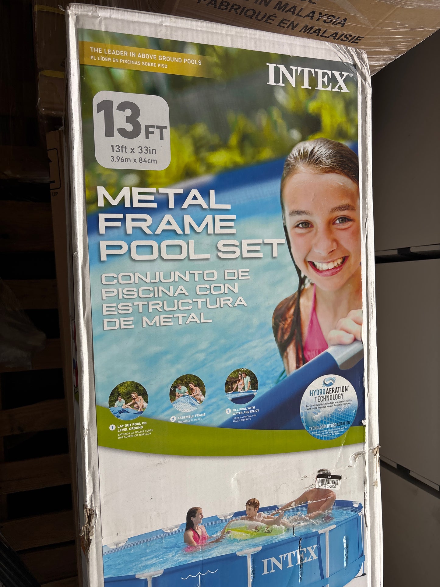 Intex 13' x 33" Metal Frame Above Ground
Pool with Filter Pump