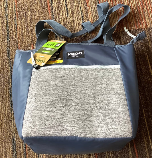 (Clearance) FINAL SALE Igloo Repreve Active Classic Lunch Bag with Pack In - Blue
Sea/Mist