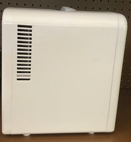 ZAFRO Star Compact Refrigerator, Portable Mini Fridge