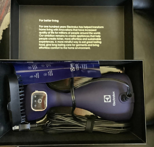 Electrolux Handheld Steamer Blue