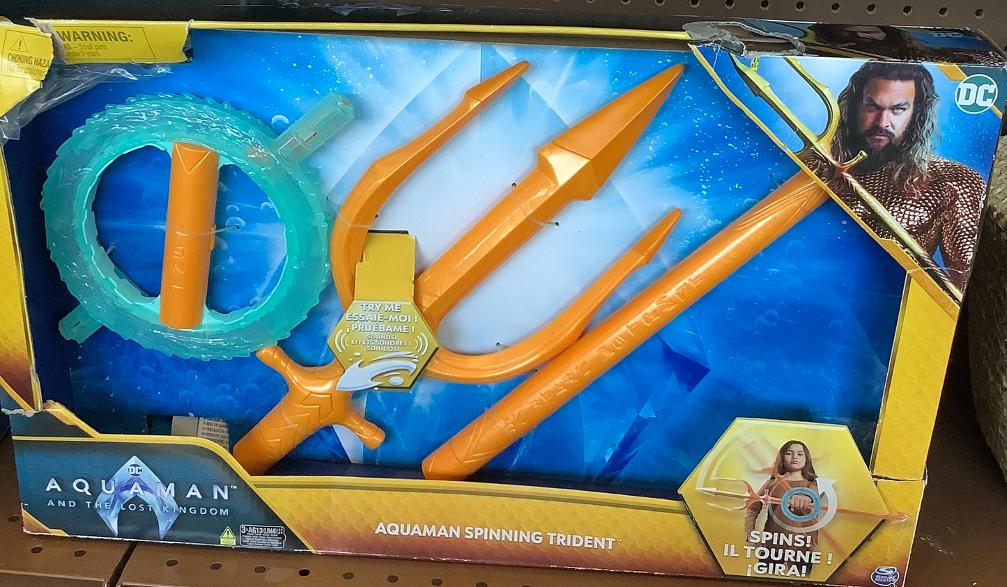 (Clearance) FINAL SALE AQUAMAN SPINNING TRIDENT