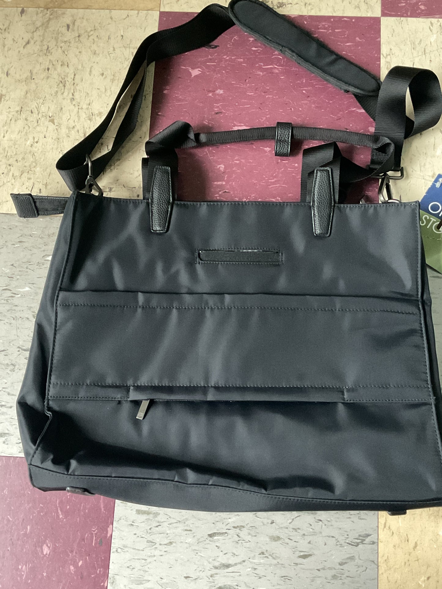 Signature Commuter Tote - Black