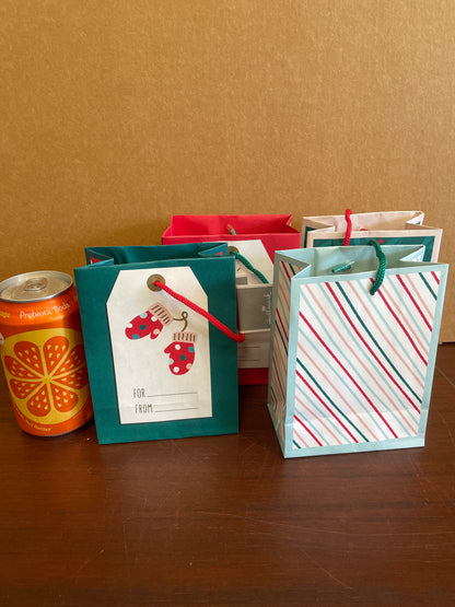 4 Pack Icon Gift Bags