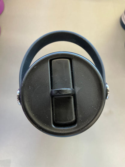 Hydro Flask 32 oz Travel Bottle with Flex Straw Cap - Minor cosmetic damage