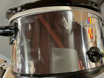 THRIFTY 70 - Cooks 6 quarts Slow Cooker - Open Box - USED (See Pictures)- FINAL SALE- NO RETURNS - AS IS