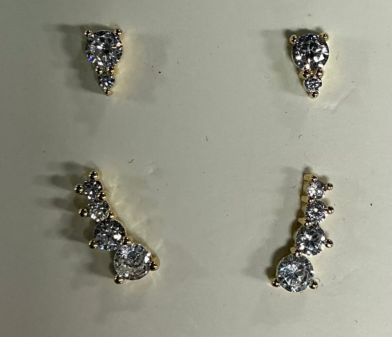 Gold Dainty Fashion Jewelry - Damaged Packaging (see pictures)