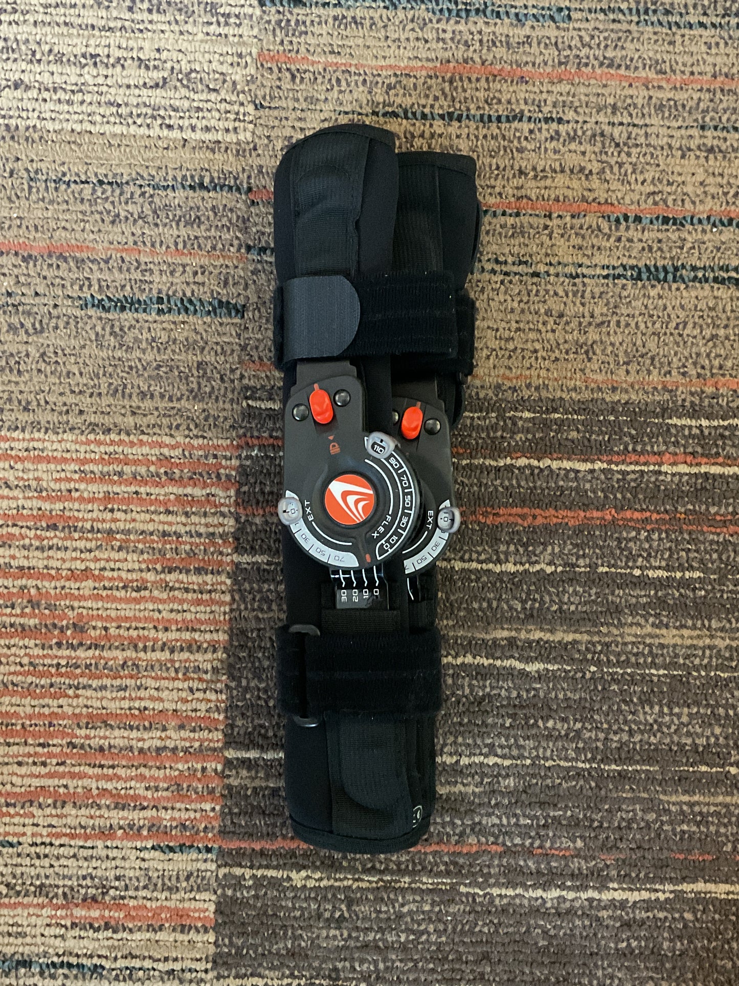 Recover Knee Brace - XS (Extra Small)