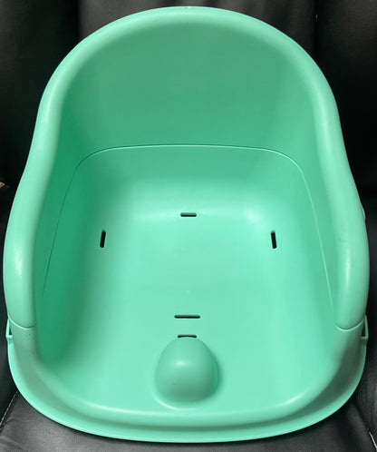 BOOSTER SEAT