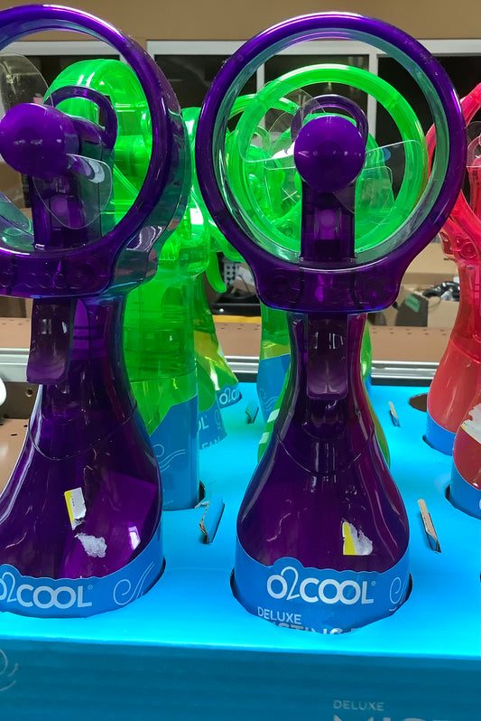 O2COOL Deluxe Handheld Misting Fan Colors May Vary:
Portable Personal Spray Fan, Battery Operated, Smooth Plastic Finish