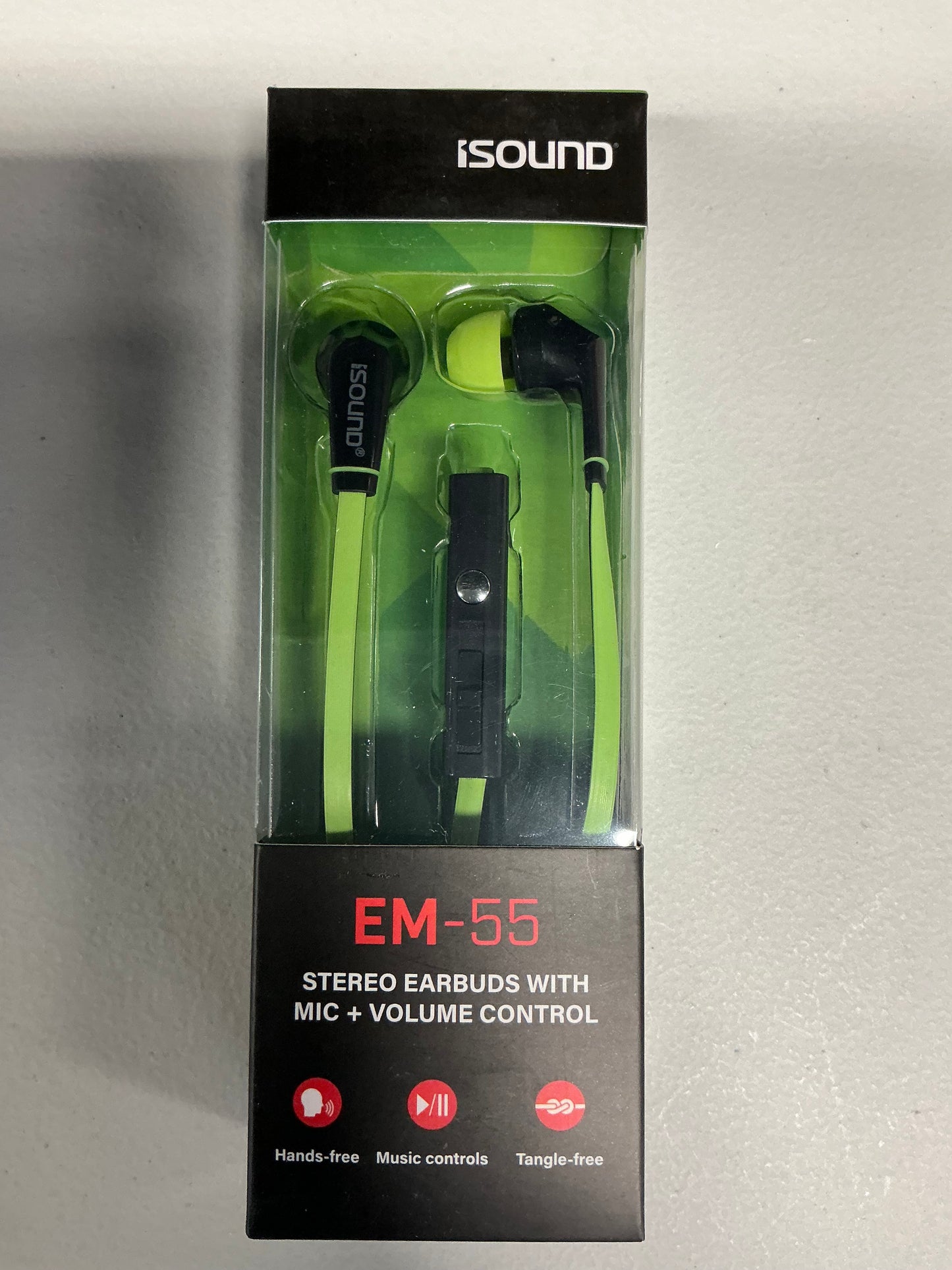 iSound DGHP-5715 ISOUND – EM 55 Earbuds, Tangle Free Flat Cable, In-ear Design That Blocks Outside Noise, Built-in Microphone, Volume Control Slider, Includes a sets of Silicone Tips