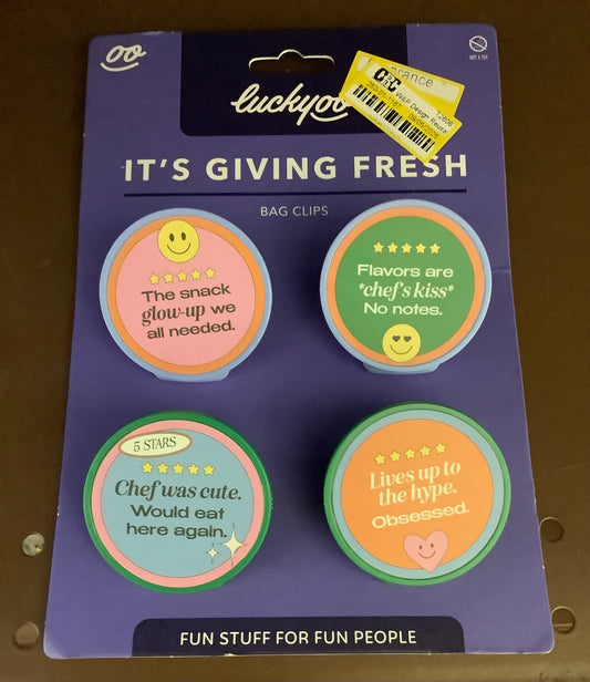 Fred & Friends 4pk Luckyoo Giving Fresh Bag Clips