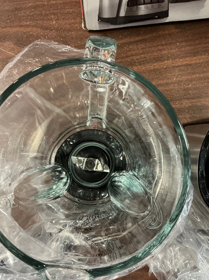 THRIFTY 70 - Hamilton Beach 2-in-1 Blender and Food Chopper- Open Box - USED (See Pictures)- FINAL SALE- NO RETURNS - AS IS