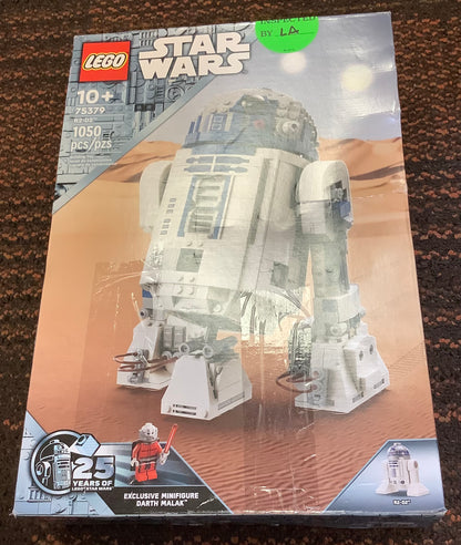 BROKEN SEAL - LEGO Star Wars R2-D2 Buildable Toy
Droid for Display and Play 75379, DAMAGED BOX, AS IS