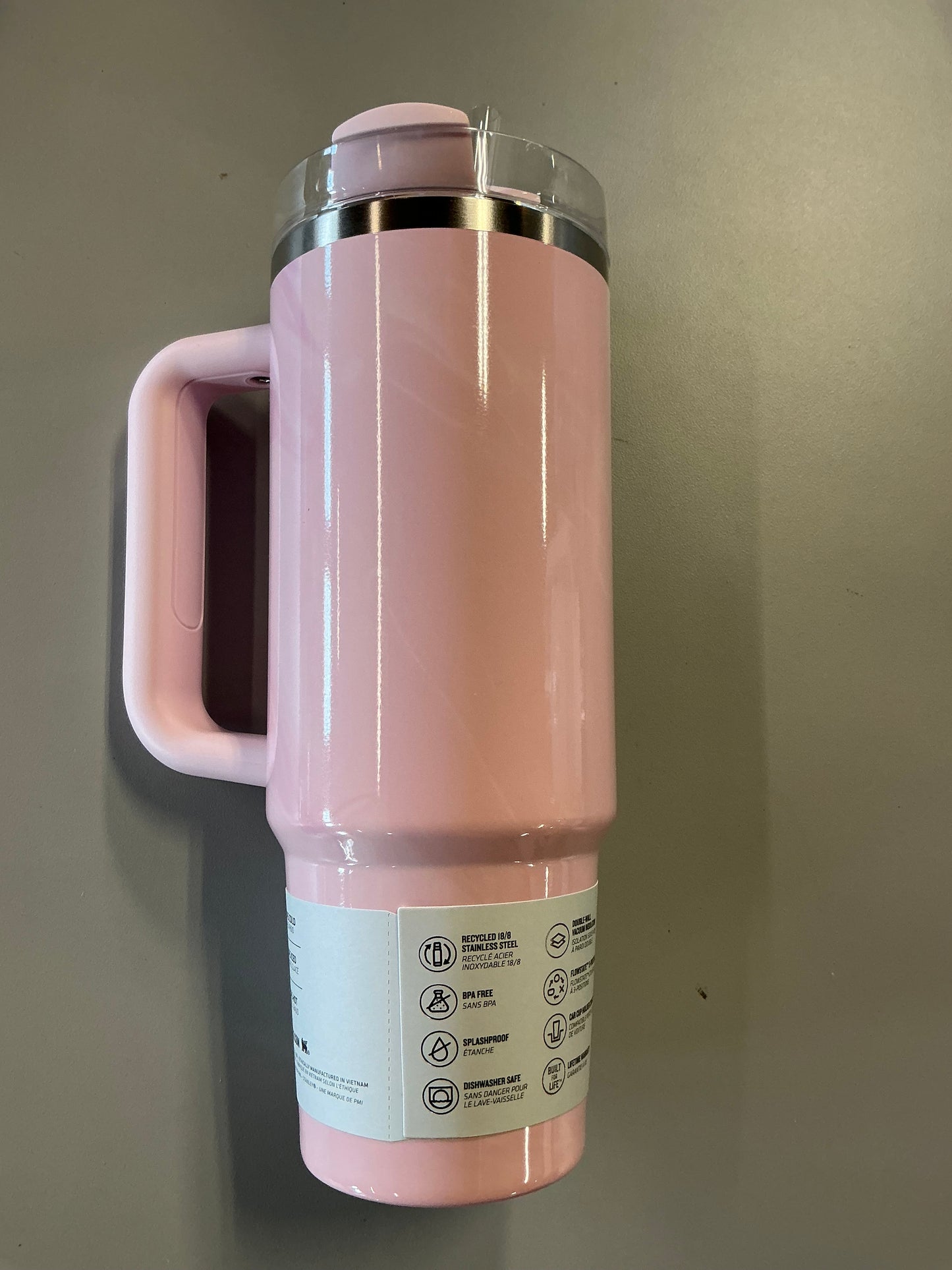 Stanley 30oz Stainless Steel Flowstate Quencher H2.0 Tumbler - MINOR COSMETIC DAMAGE DUE TO SHIPPING (see pictures) - Some May Be Missing Straws
